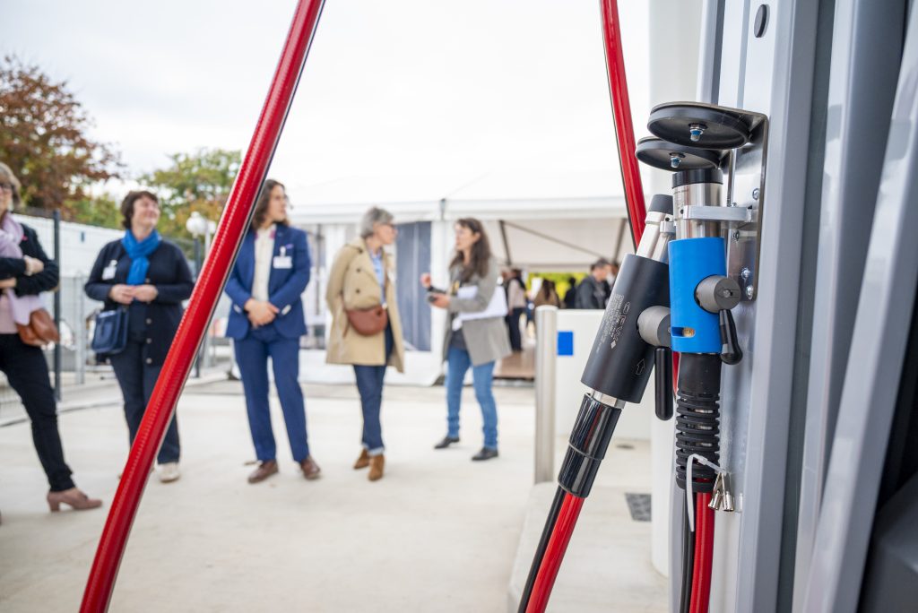 Présentation de la nouvelle station BioGNV d'Altens lors de l'evenement du 10 octobre à Moret-Loing-et-Orvanne